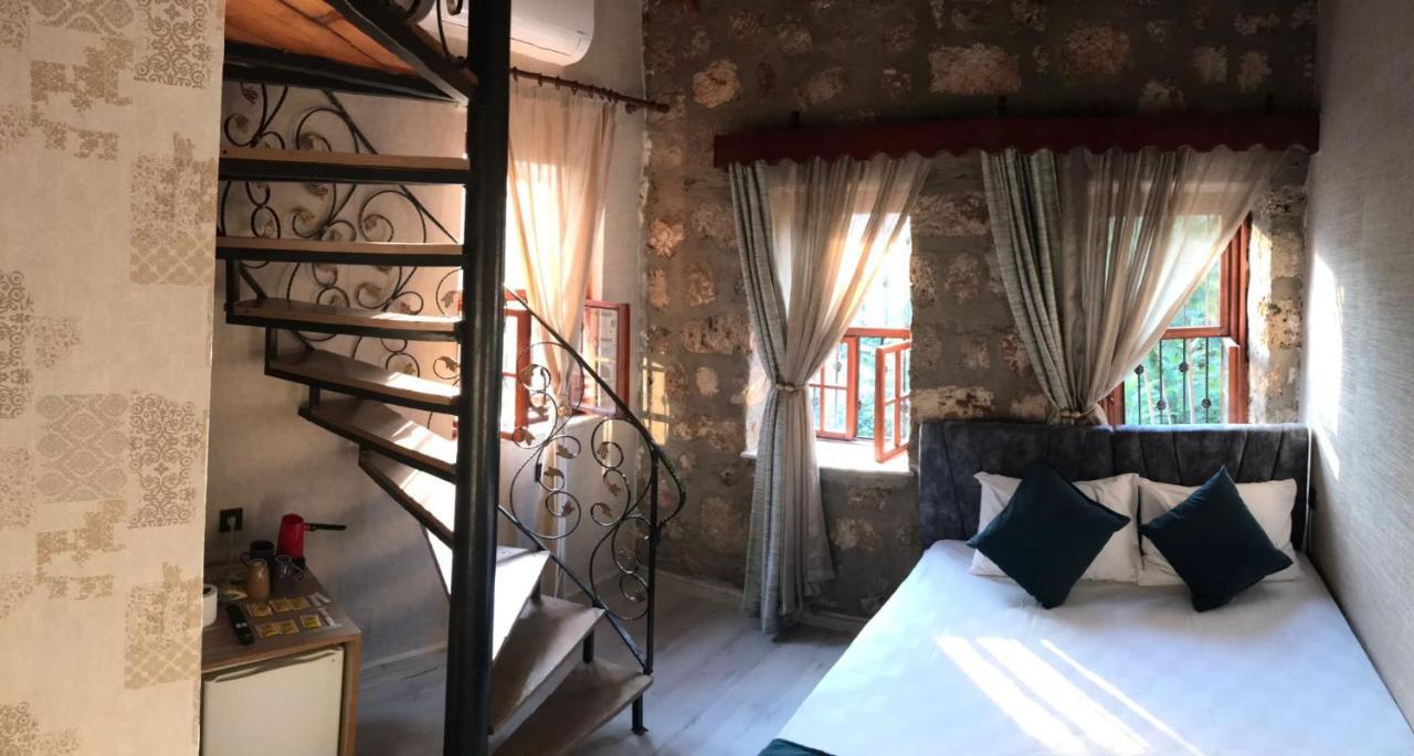 Bed and Breakfast Grand Friends Анталья Экстерьер фото